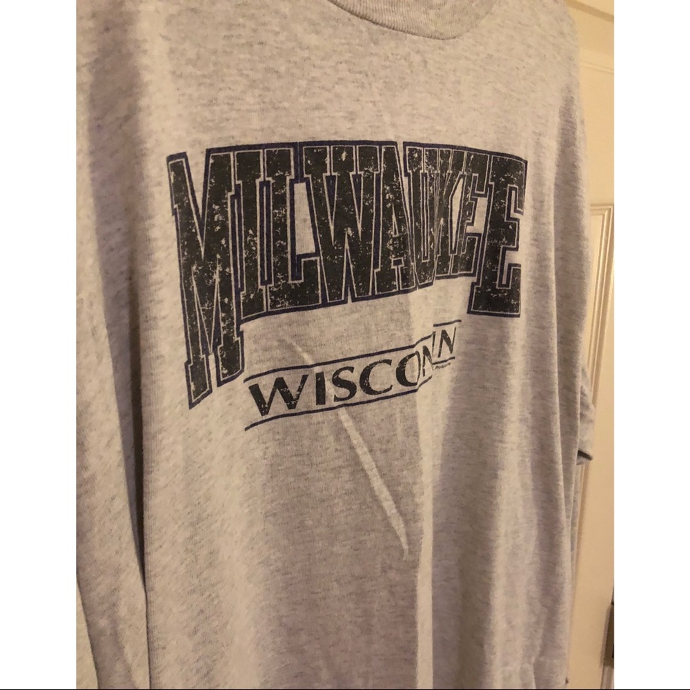 SPELLOUT Bucks Vintage Long Sleeve Tee | Men’s L